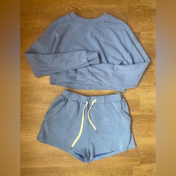 Pink Lily Other - PINK LILY BLUE RIBBED LONG SLEEVE & SHORTS LOUNGE SET